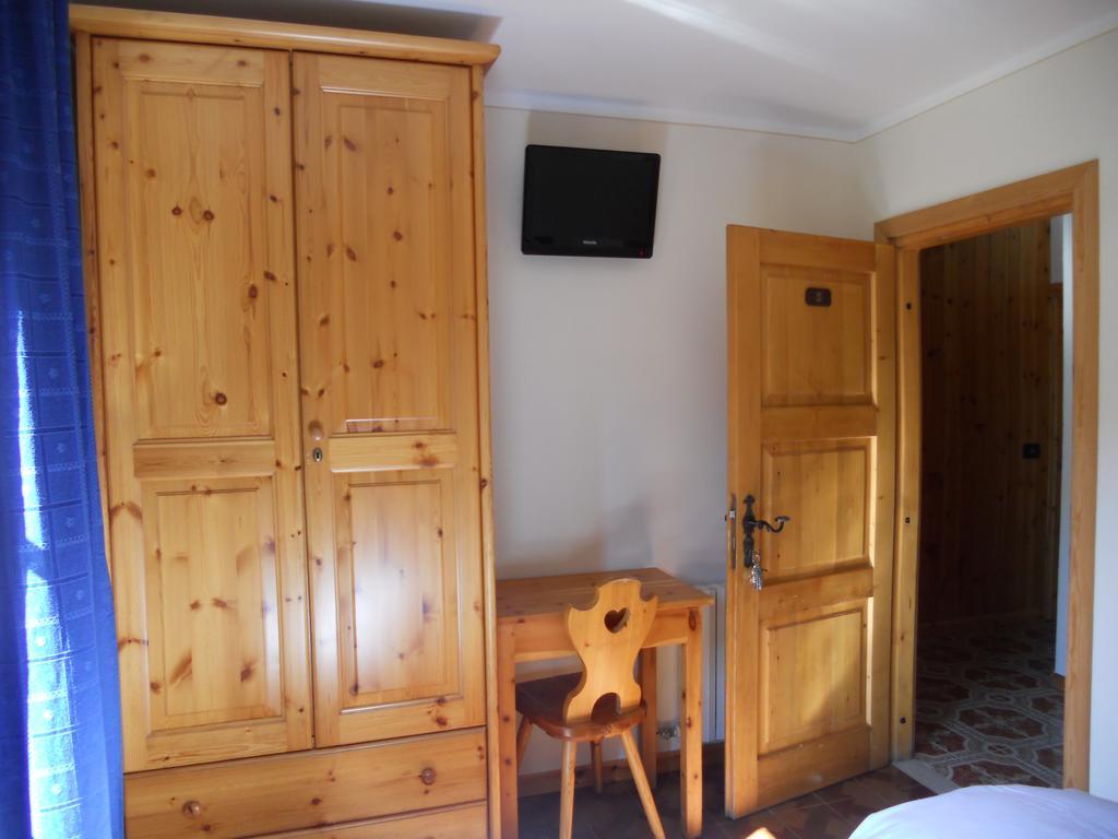 Affittacamere Baita Betulla Livigno Exterior foto
